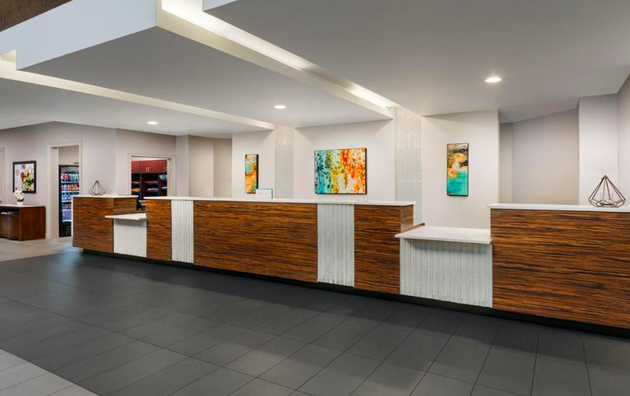Crowne Plaza Phoenix Airport ホテル イメージ