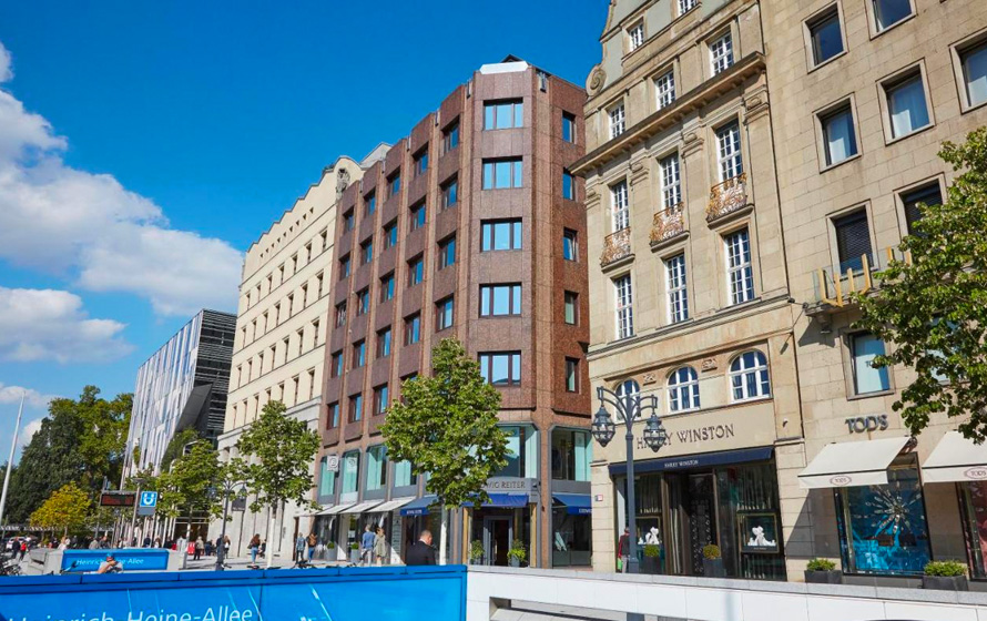 Living Hotel Dusseldorf ホテル イメージ