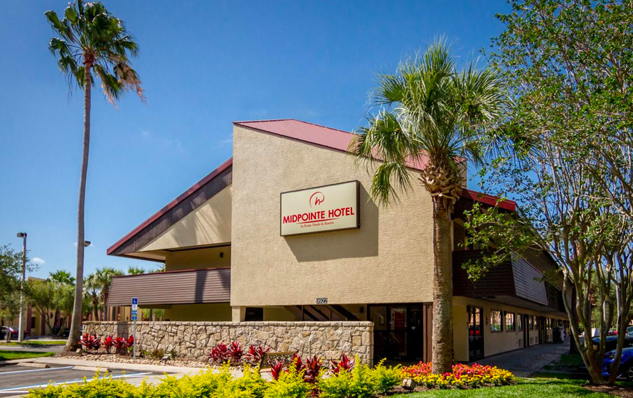 Midpoint Hotel by Rosen Hotel & Resort ホテル イメージ