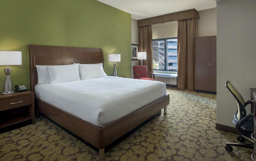 Hilton Garden Inn Chicago Downtown Riverwalk ホテル イメージ